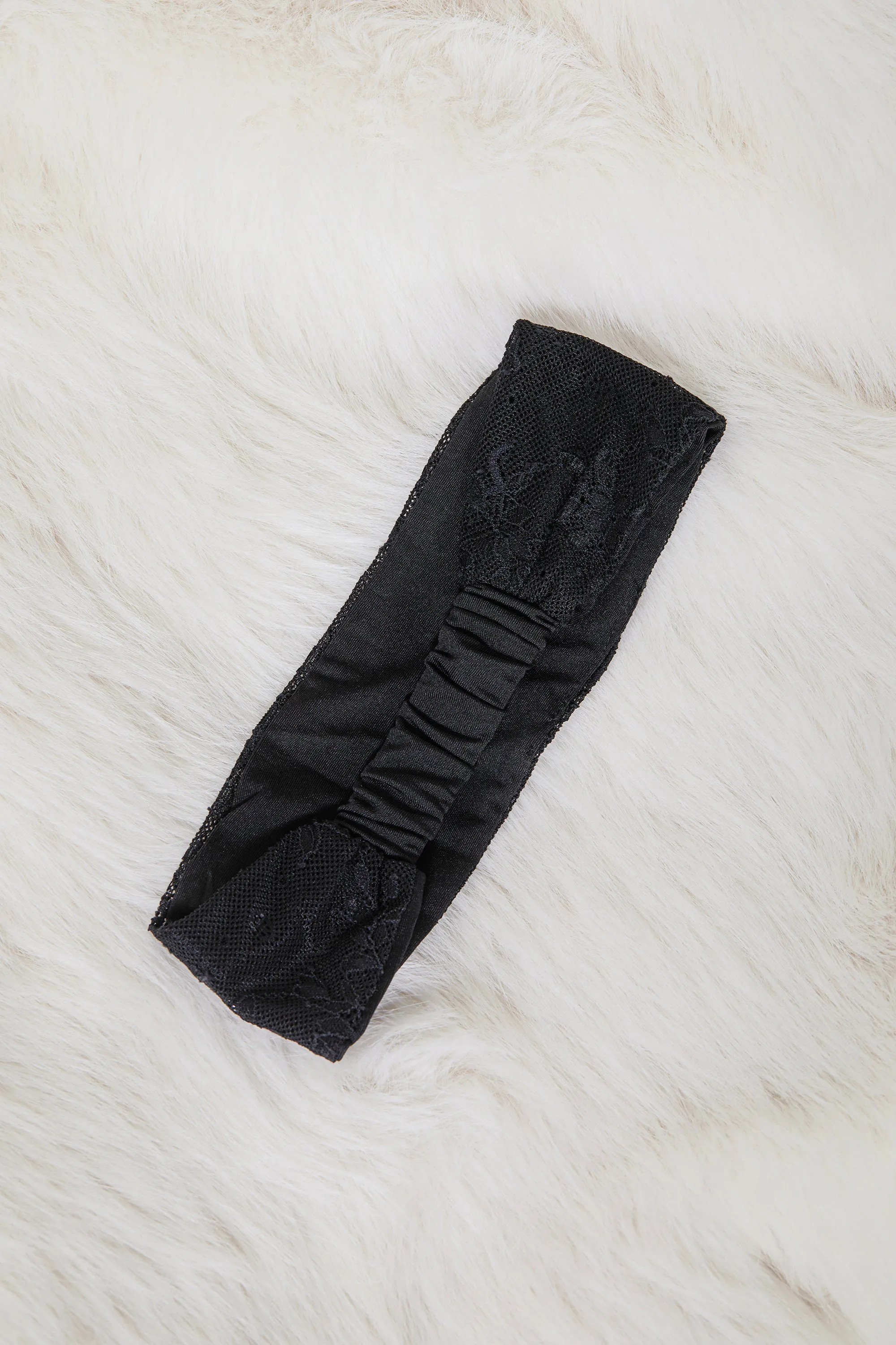 AFRM Lace Headband - Noir sold by AFRM product image thumbnail 2