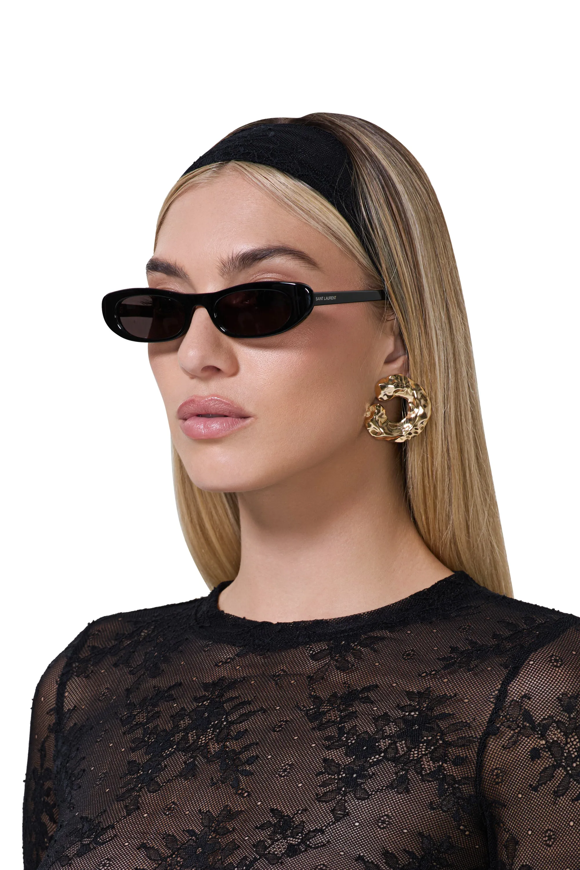 AFRM Lace Headband - Noir sold by AFRM