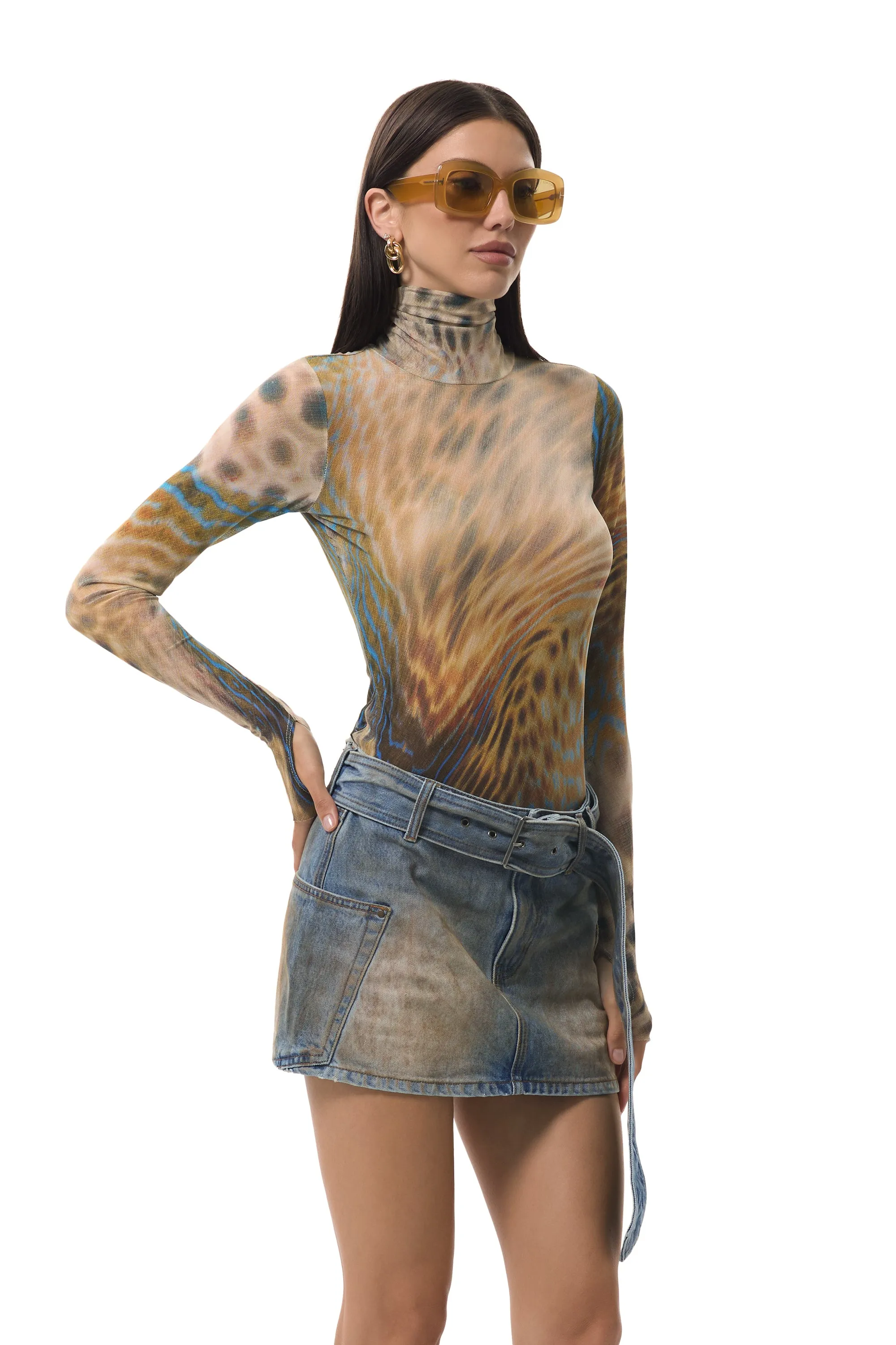 Zadie Top - Fish Scale Swirl sold by AFRM product image thumbnail 3