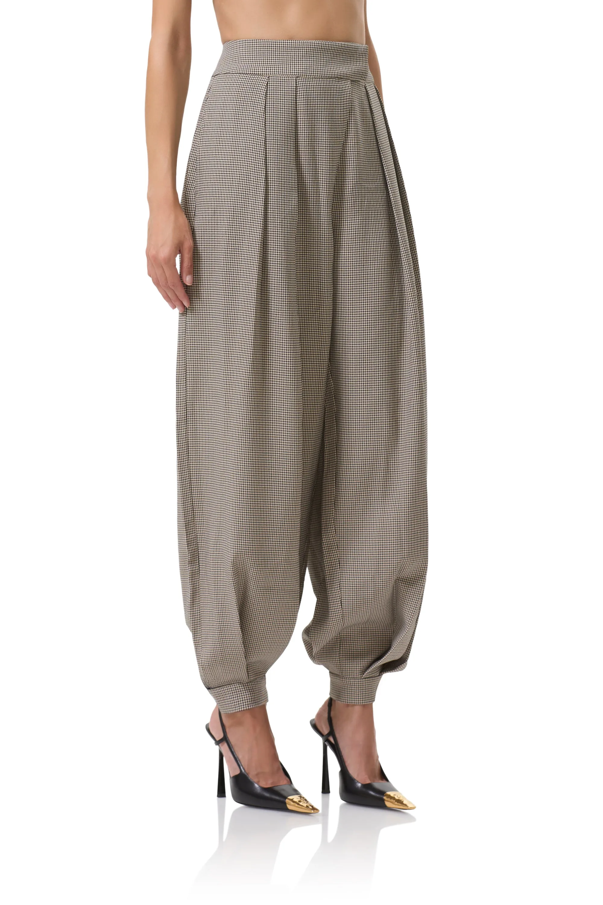 Tiffany Balloon Pant - Grey Houndstooth sold by AFRM product image thumbnail 4