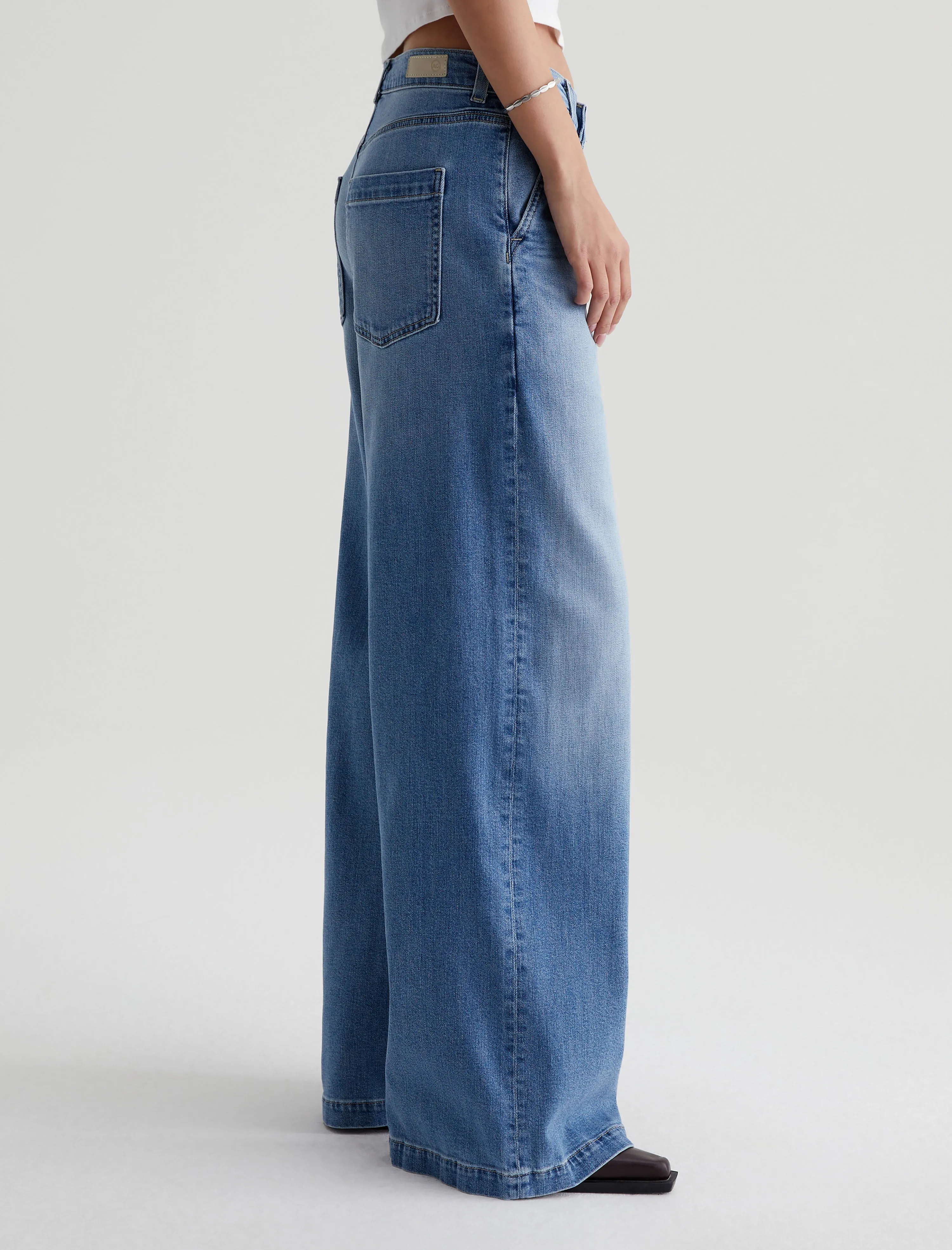 Stella sold by Adriano Goldschmied product image thumbnail 4