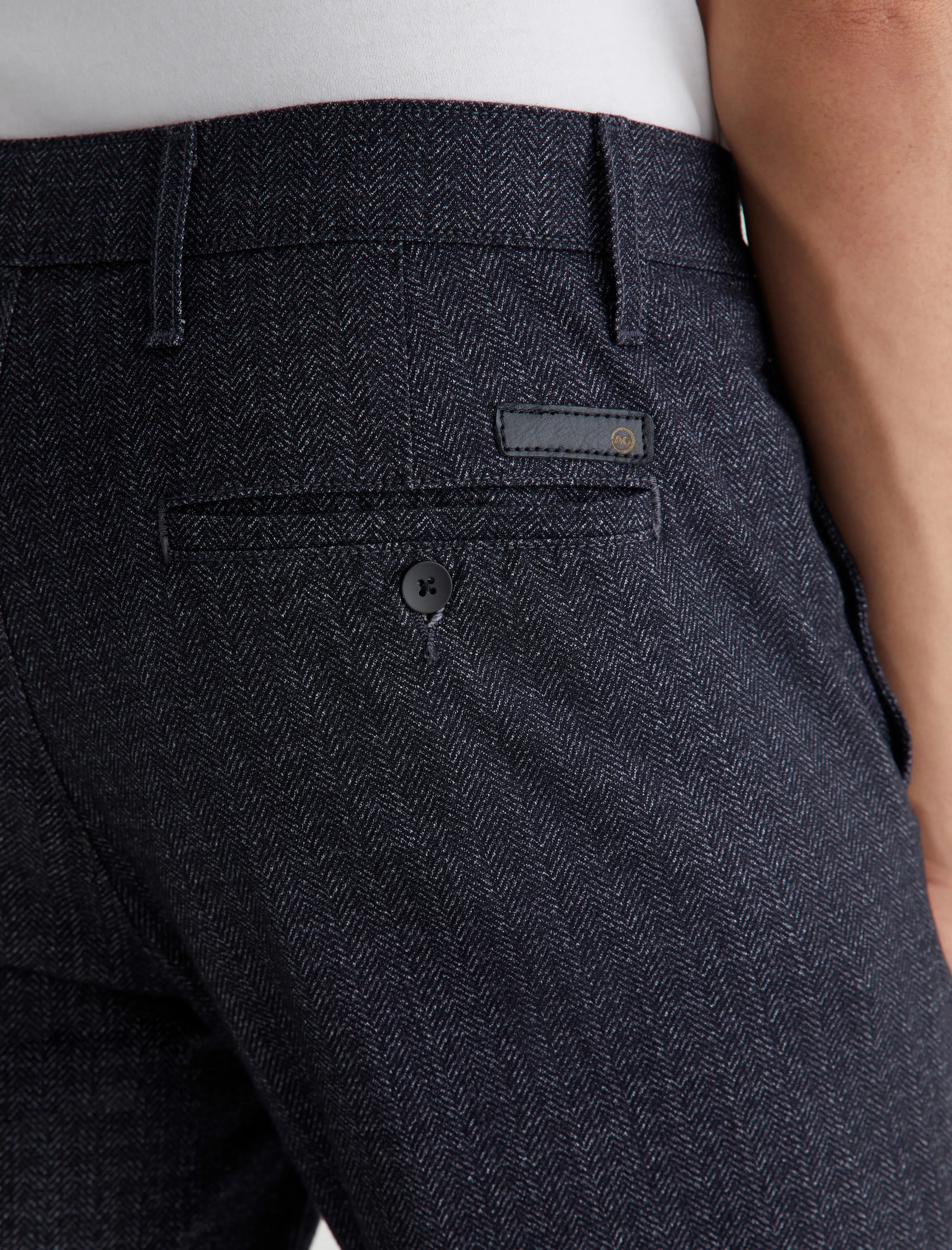 Kullen sold by Adriano Goldschmied product image thumbnail 5