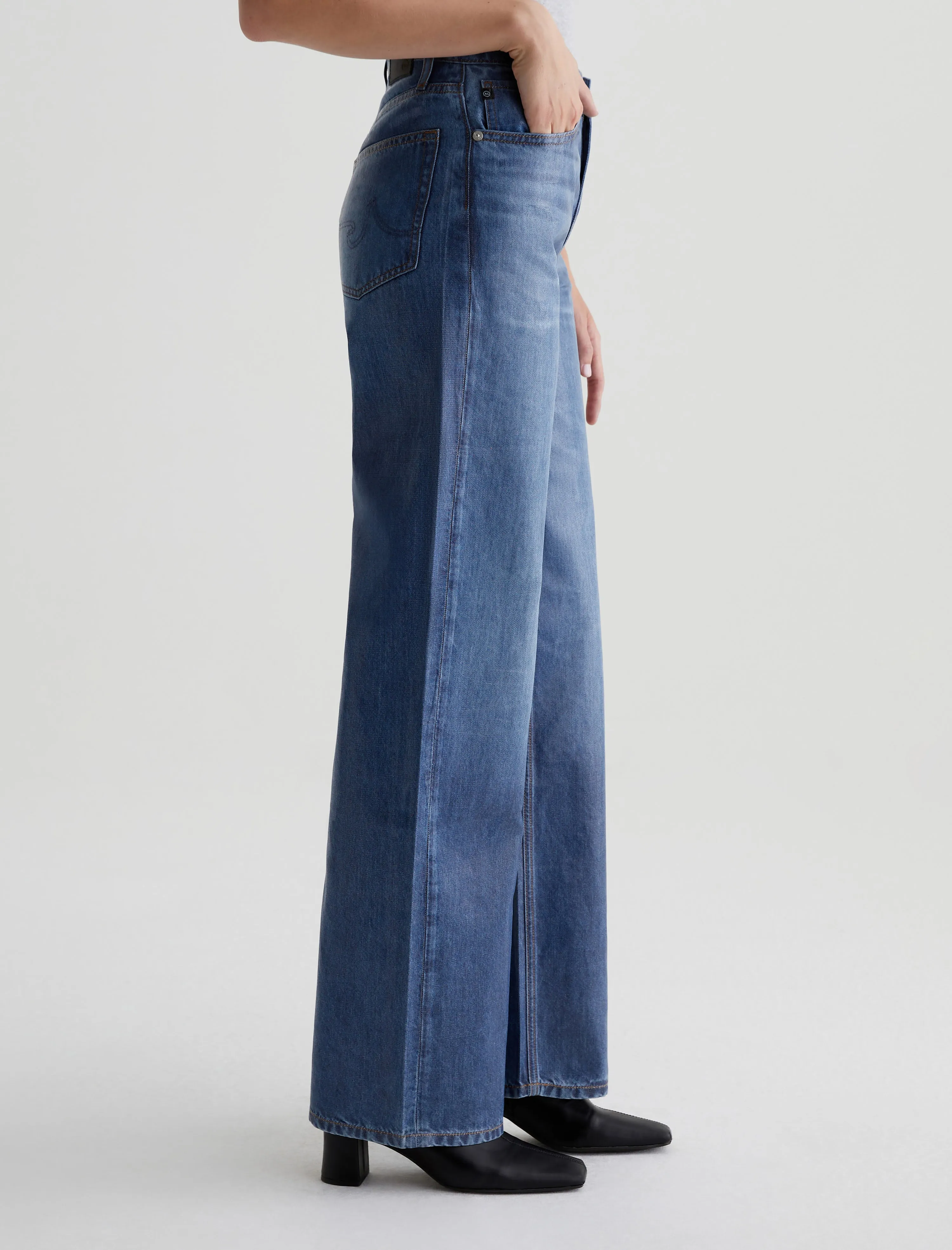 Kora sold by Adriano Goldschmied product image thumbnail 4