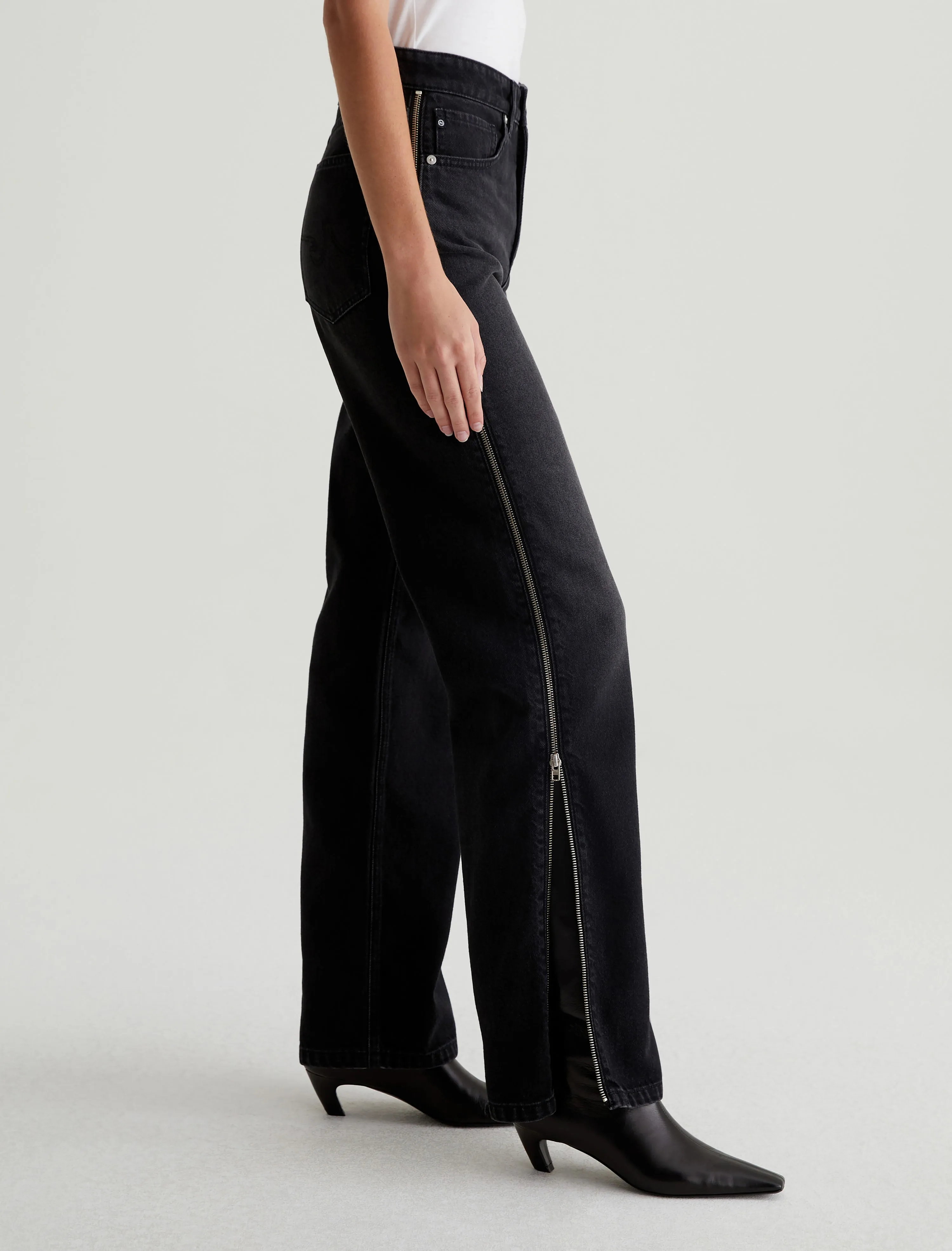 Kora sold by AG Jeans product image thumbnail 4