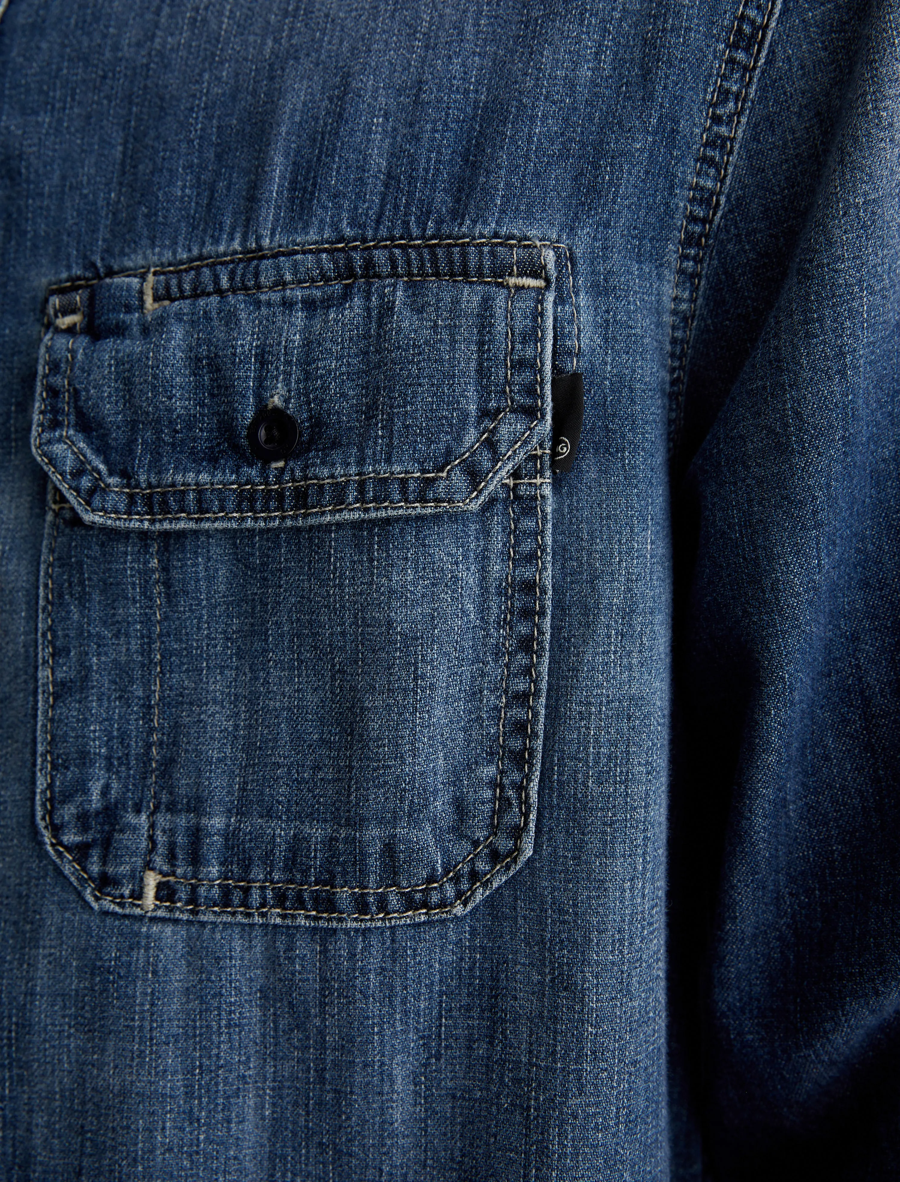 Aiden Utility Shirt sold by AG Jeans product image thumbnail 5