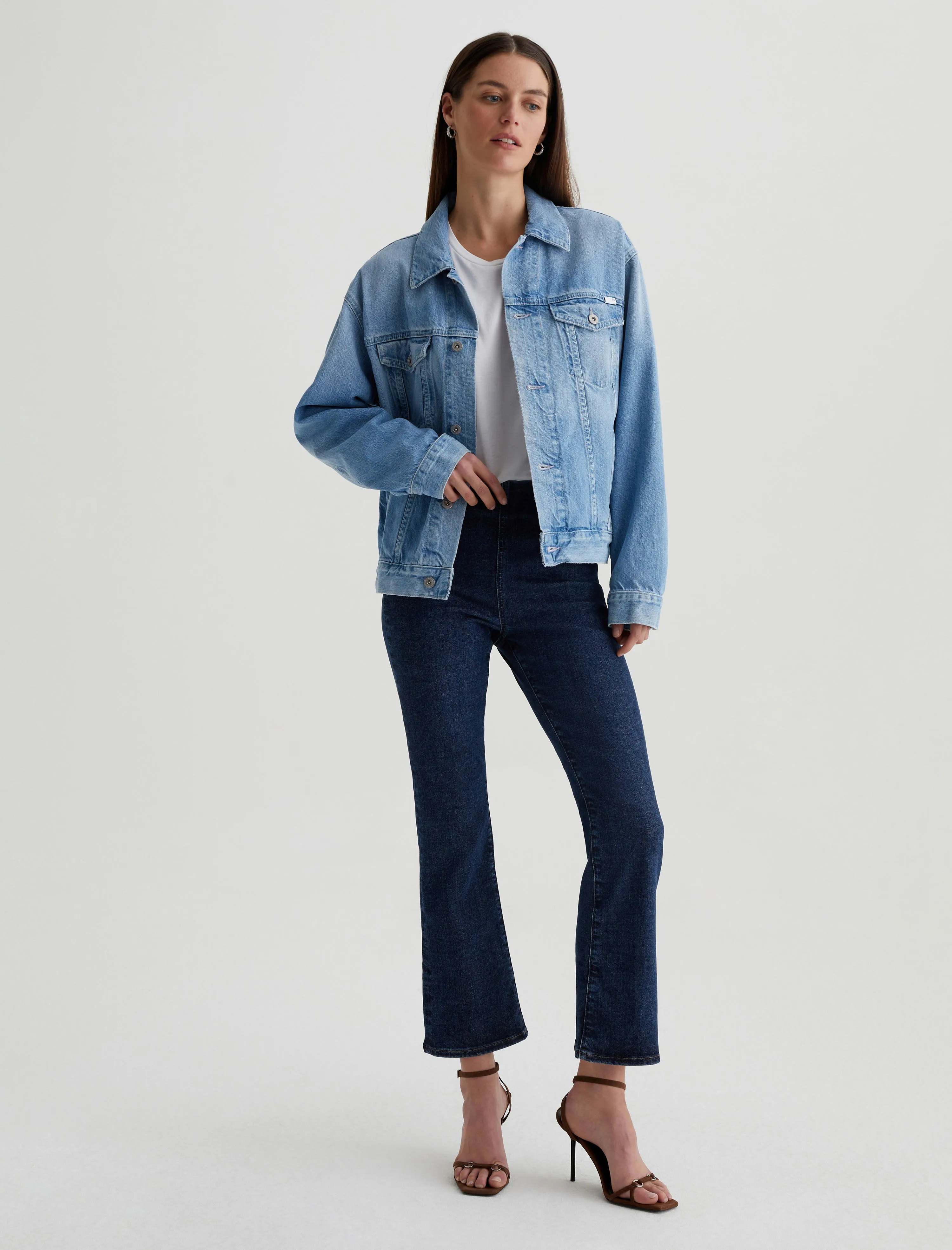 Farrah Boot Crop 360° sold by AG Jeans