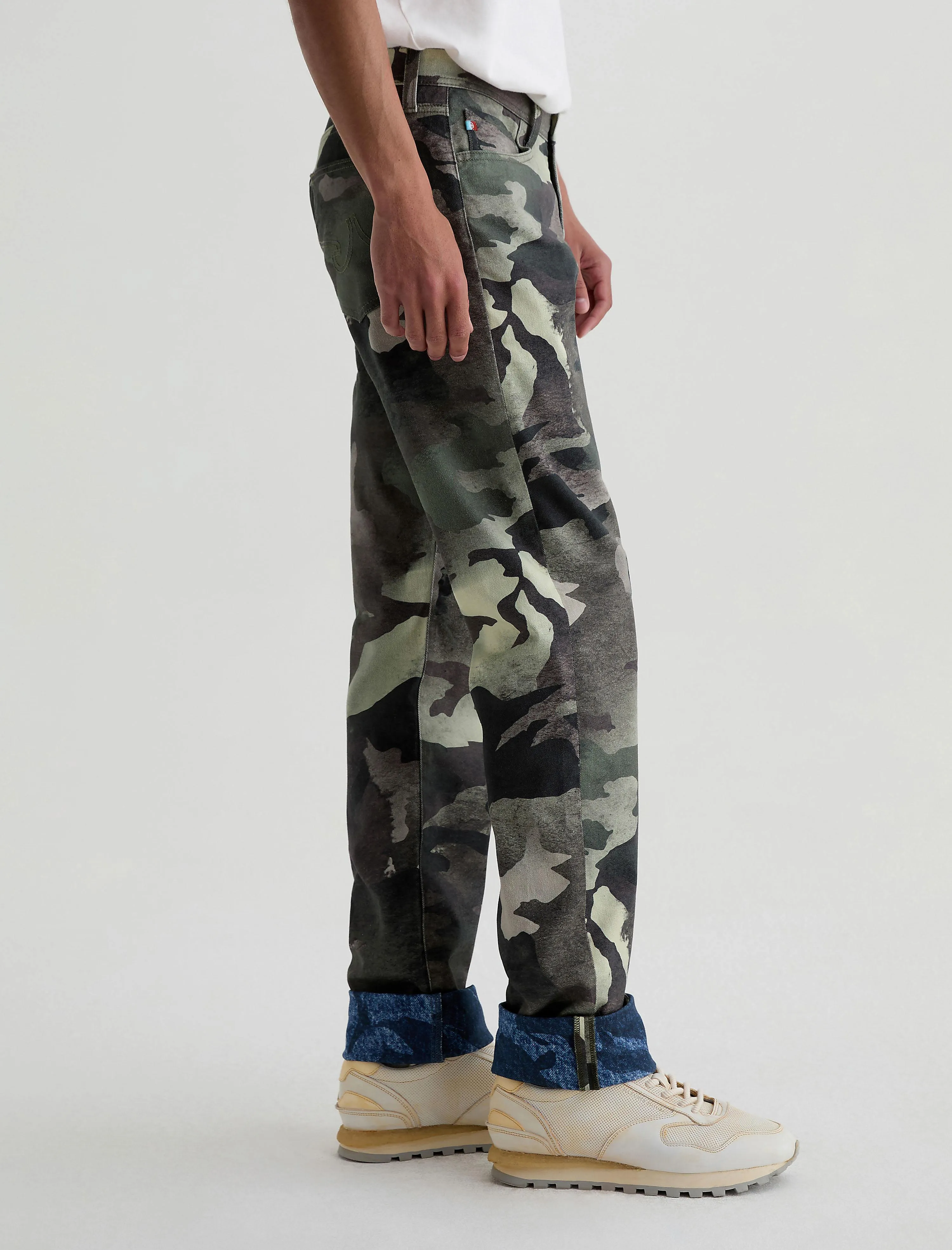 Everett SUD sold by Adriano Goldschmied product image thumbnail 5