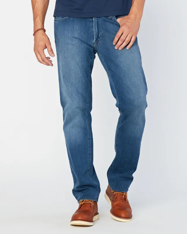No. 11 Classic Fit Merced Soft 30 sold by Agave
