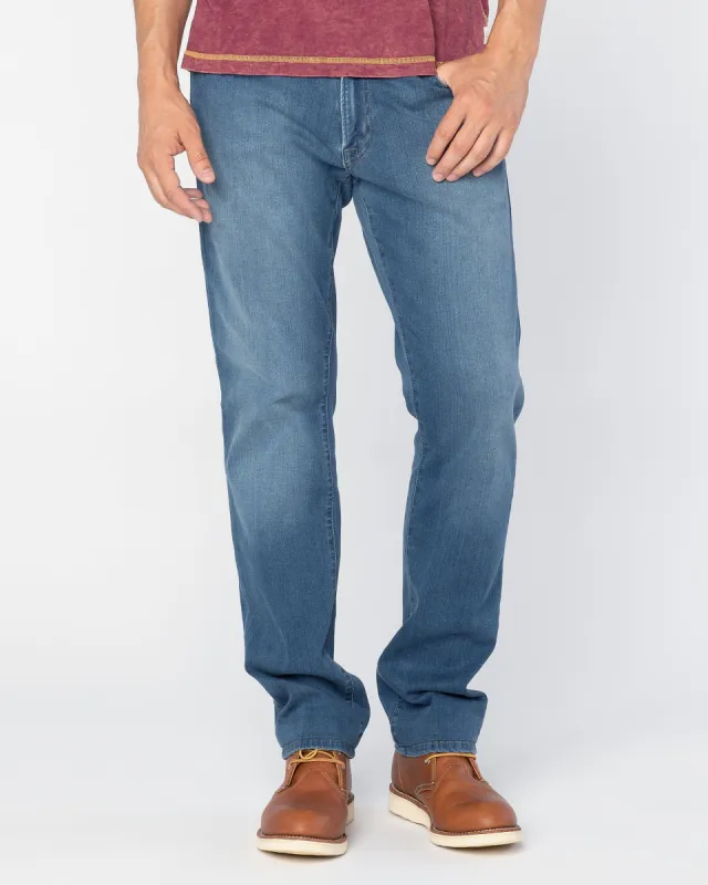 No. 11 Classic Fit J-Bay Flex sold by Agave