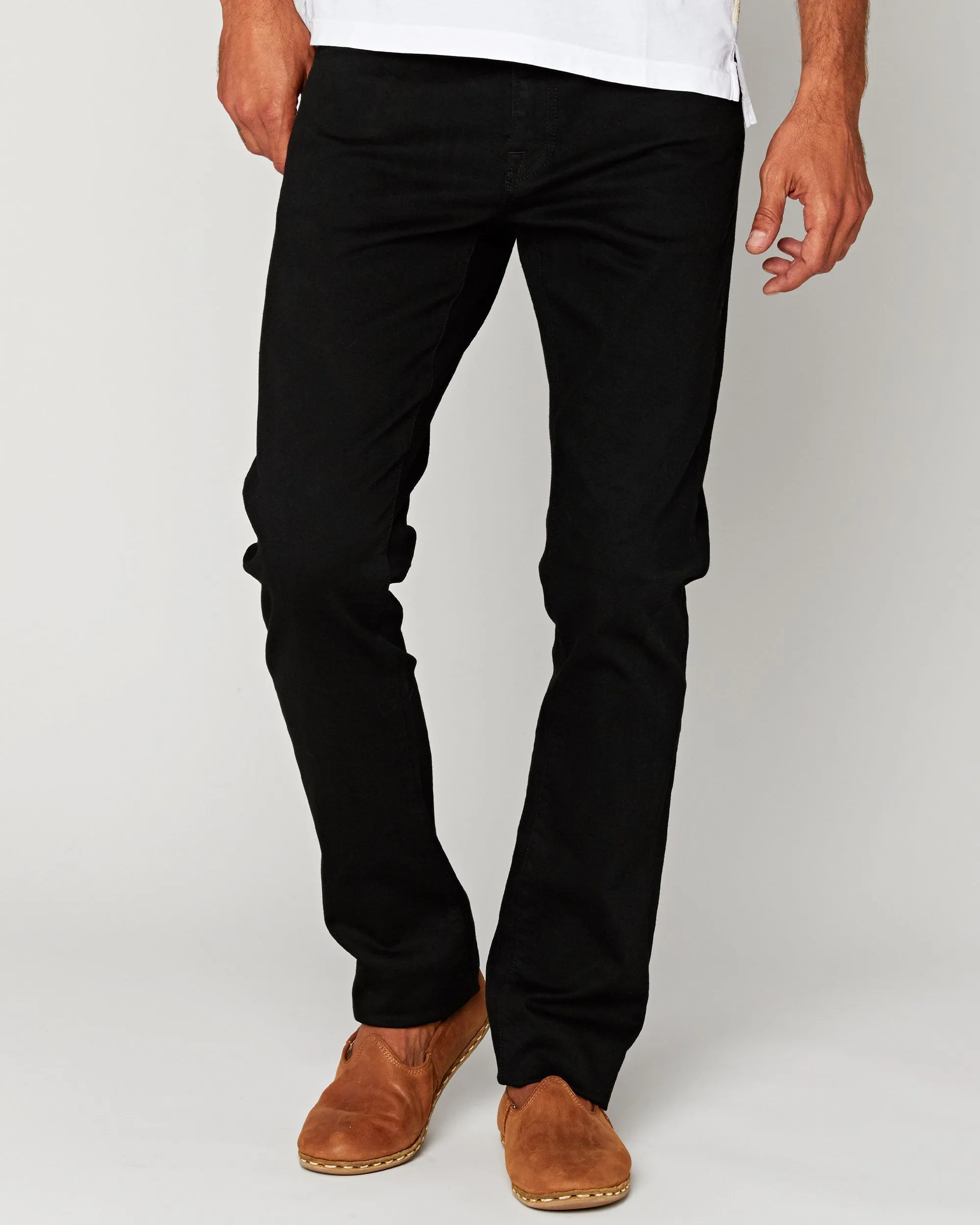 Rocker Slim Fit Triple Black Flex sold by Agave