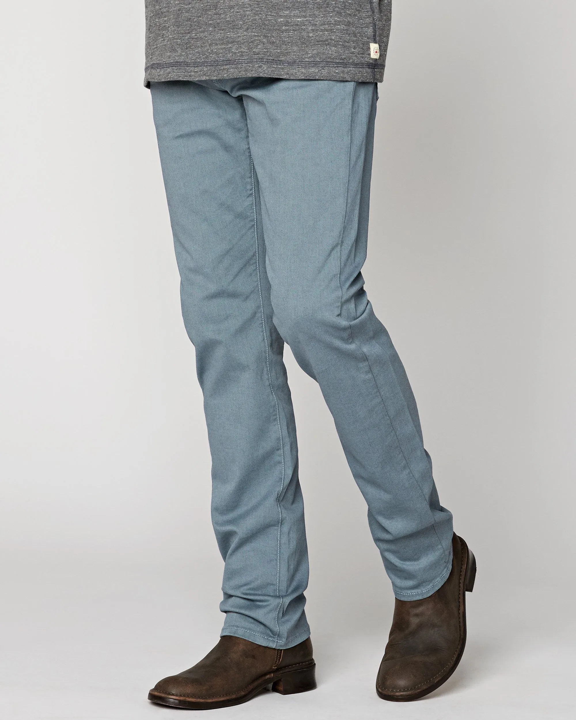 No. 11 Classic Fit Leadfield Twill Flex sold by Agave product image thumbnail 2