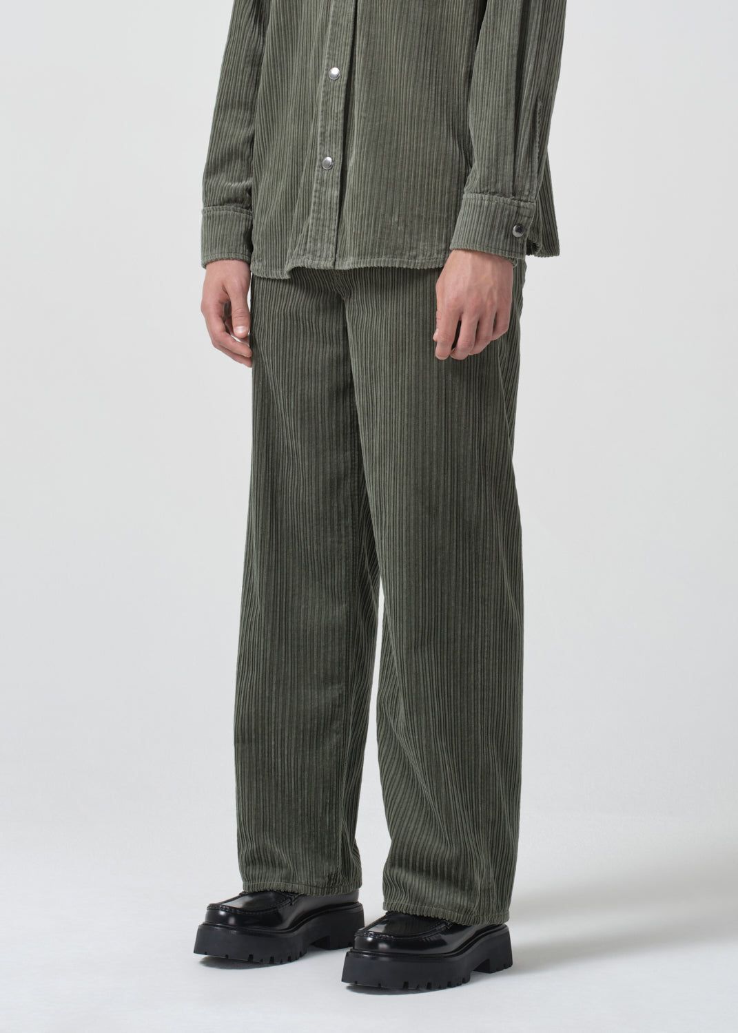 Low Slung Baggy (Corduroy) in Lawn sold by Agolde product image thumbnail 5