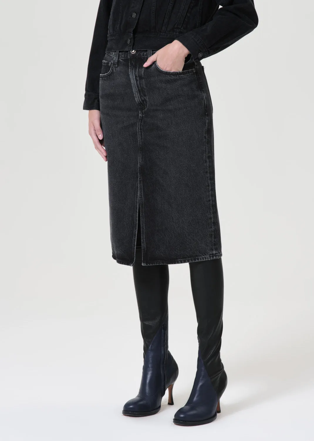 Gaia Pencil Skirt in Paradox sold by Agolde product image thumbnail 4