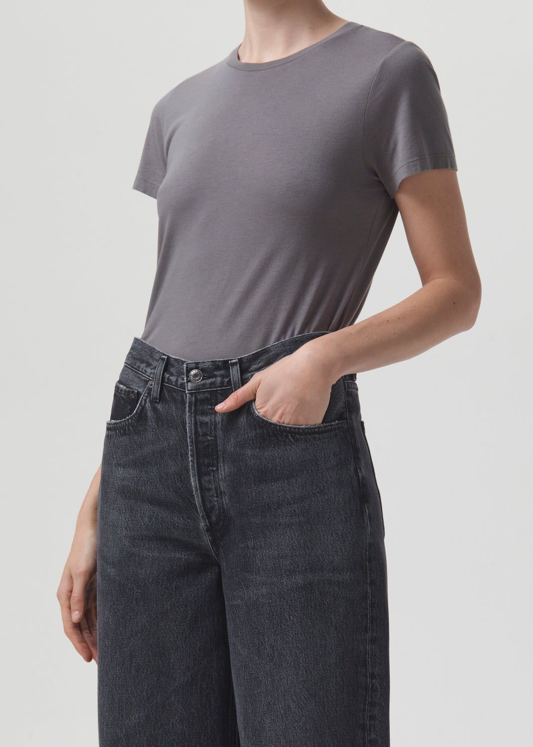 Annise Slim Tee in Owl sold by Agolde product image thumbnail 4