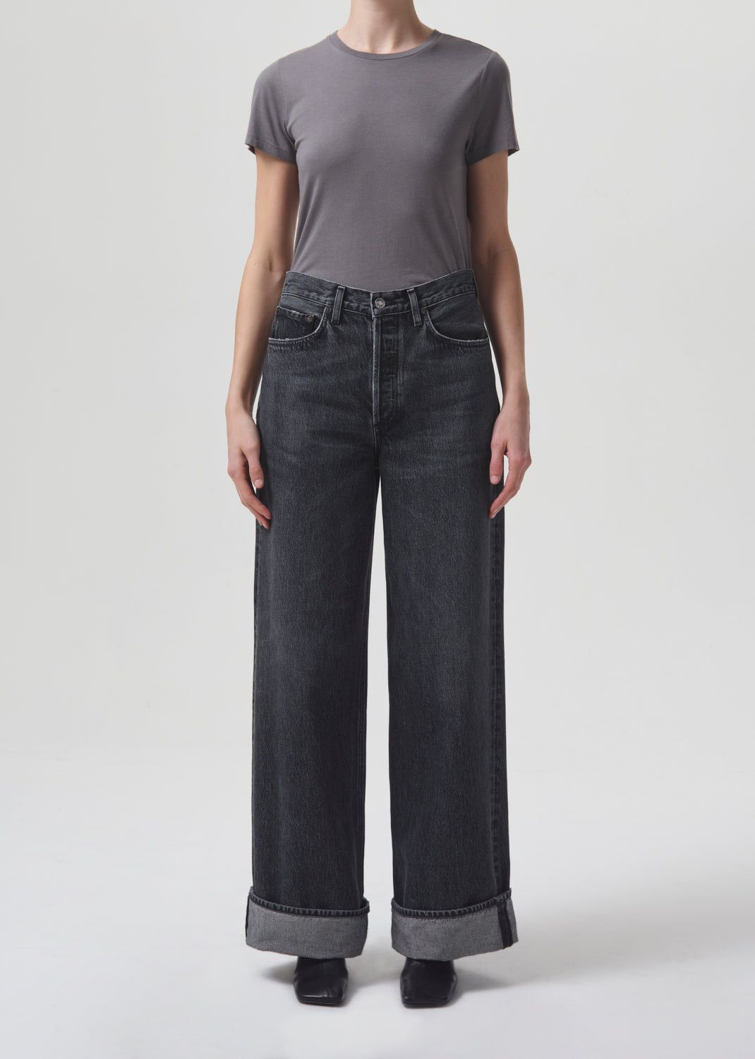 Annise Slim Tee in Owl sold by Agolde