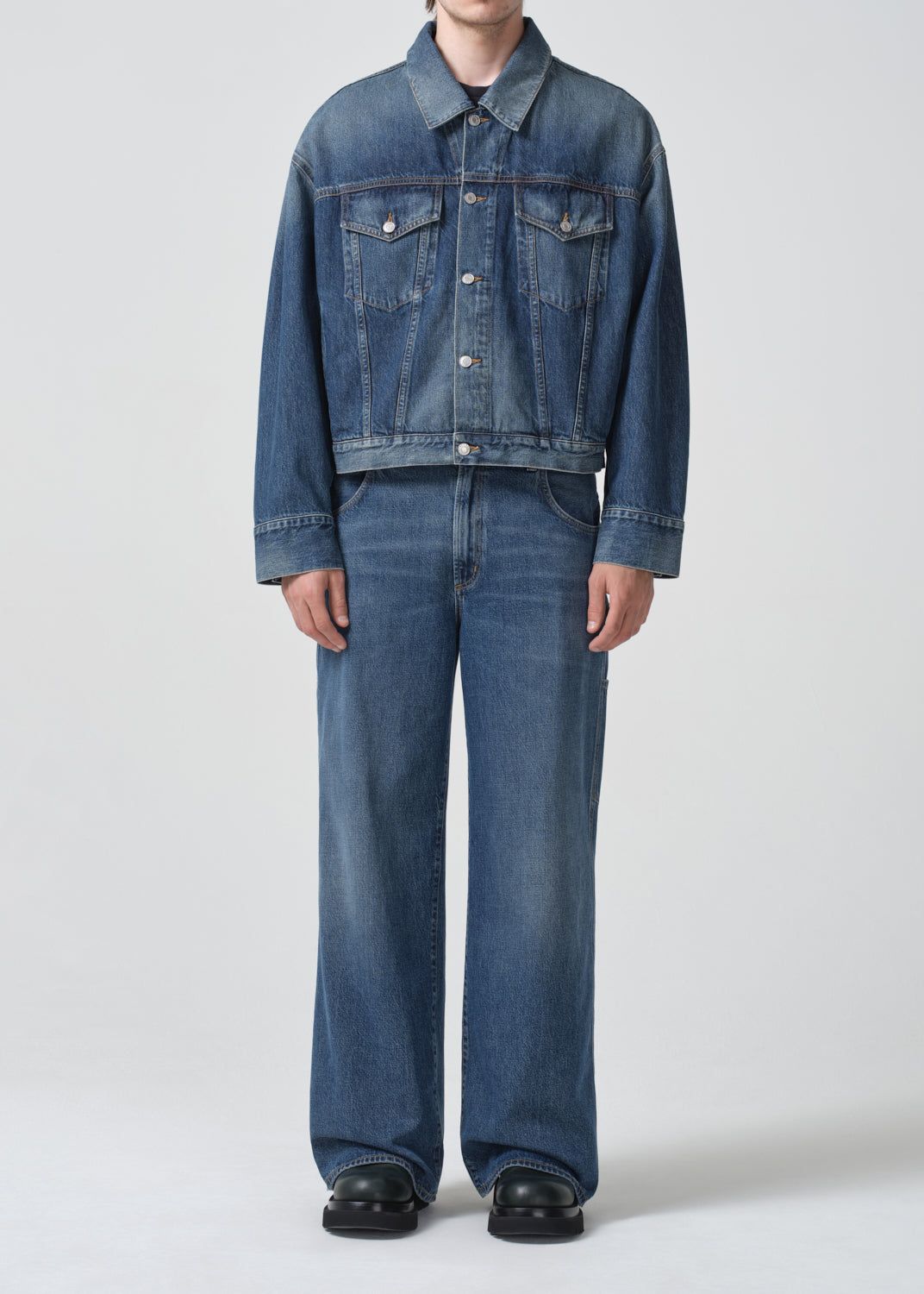 Dorian Jacket in Vice sold by Agolde