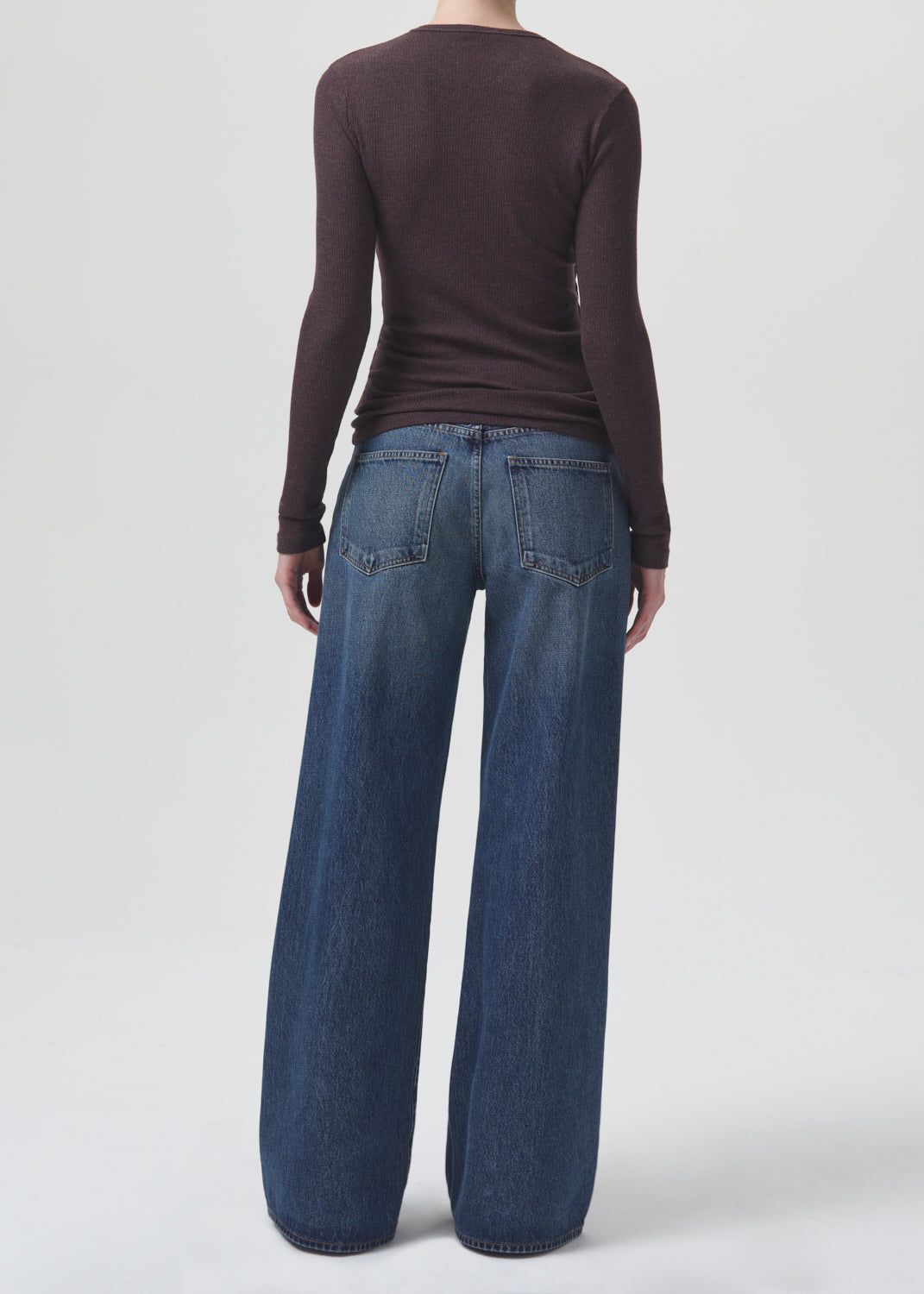 Delphi Slim Tee in Fox sold by Agolde product image thumbnail 2