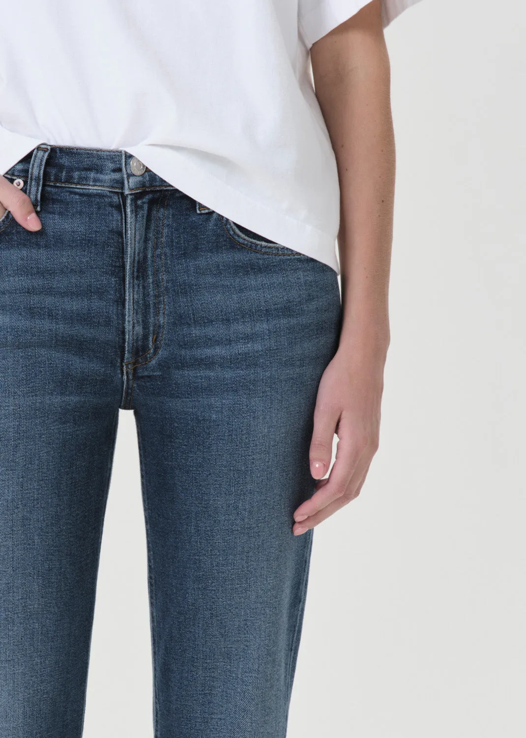 Kye Mid Rise Straight Crop (STRETCH) in Control sold by Agolde product image thumbnail 5