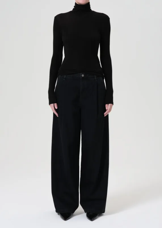 Ellis Trouser in Crushed made by Agolde