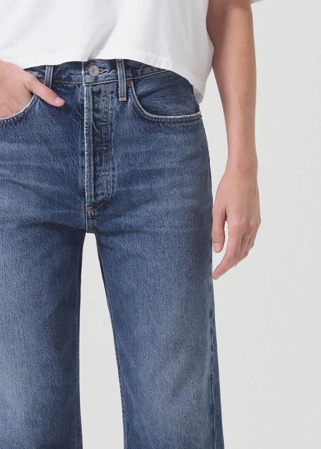 90's Crop Mid Rise Straight in Control sold by Agolde product image thumbnail 5