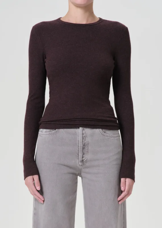 Delphi Slim Tee in Raisin made by Agolde