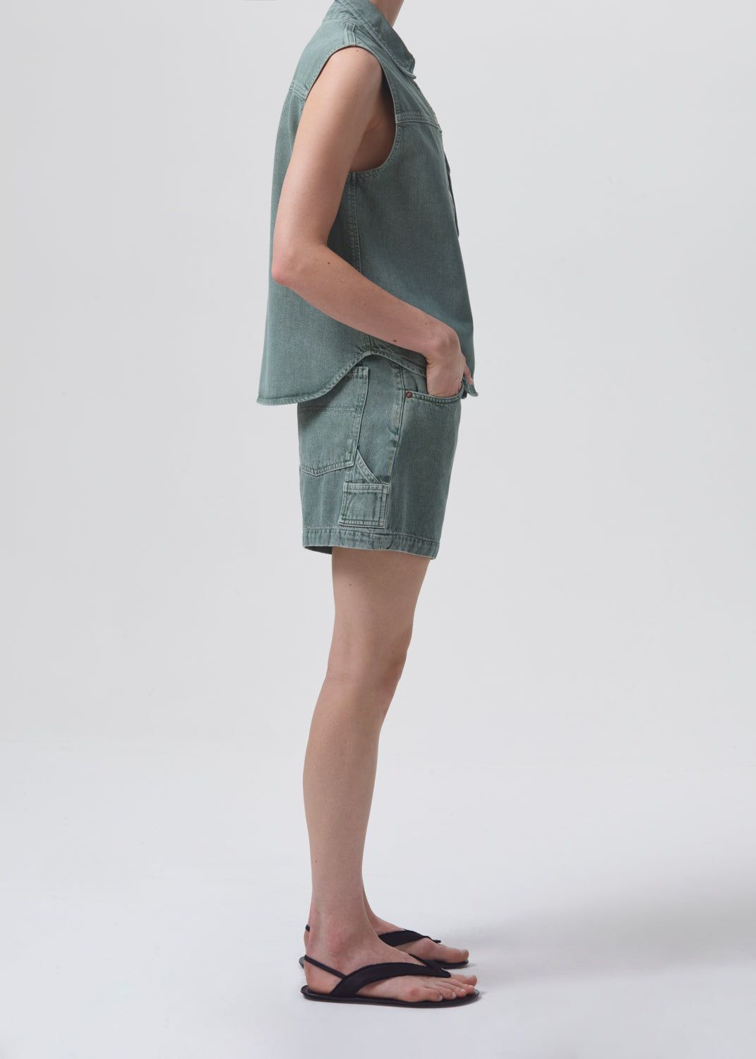 Magda Short in Salamander sold by Agolde product image thumbnail 3