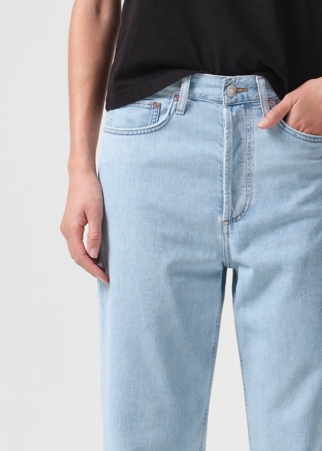 90's Crop Mid Rise Straight in Pivot sold by Agolde product image thumbnail 5