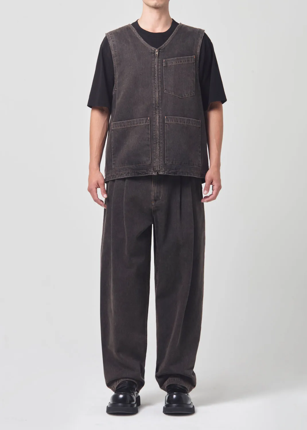 Slater Trouser in Umber sold by Agolde product image thumbnail 2