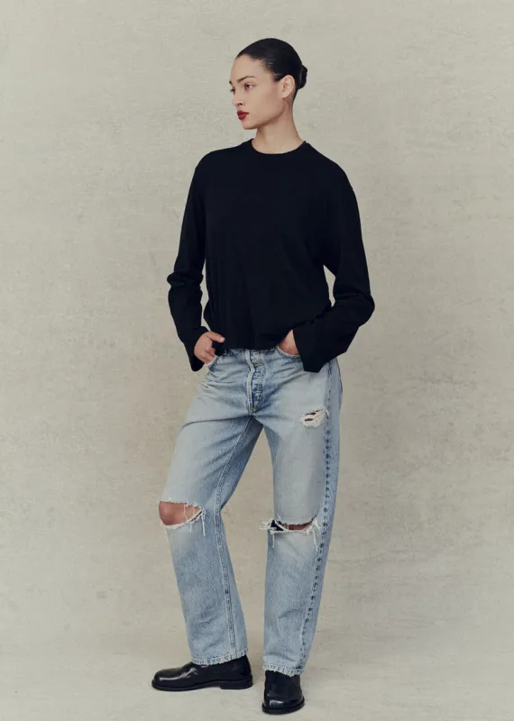 Runa Tee in Black made by Agolde