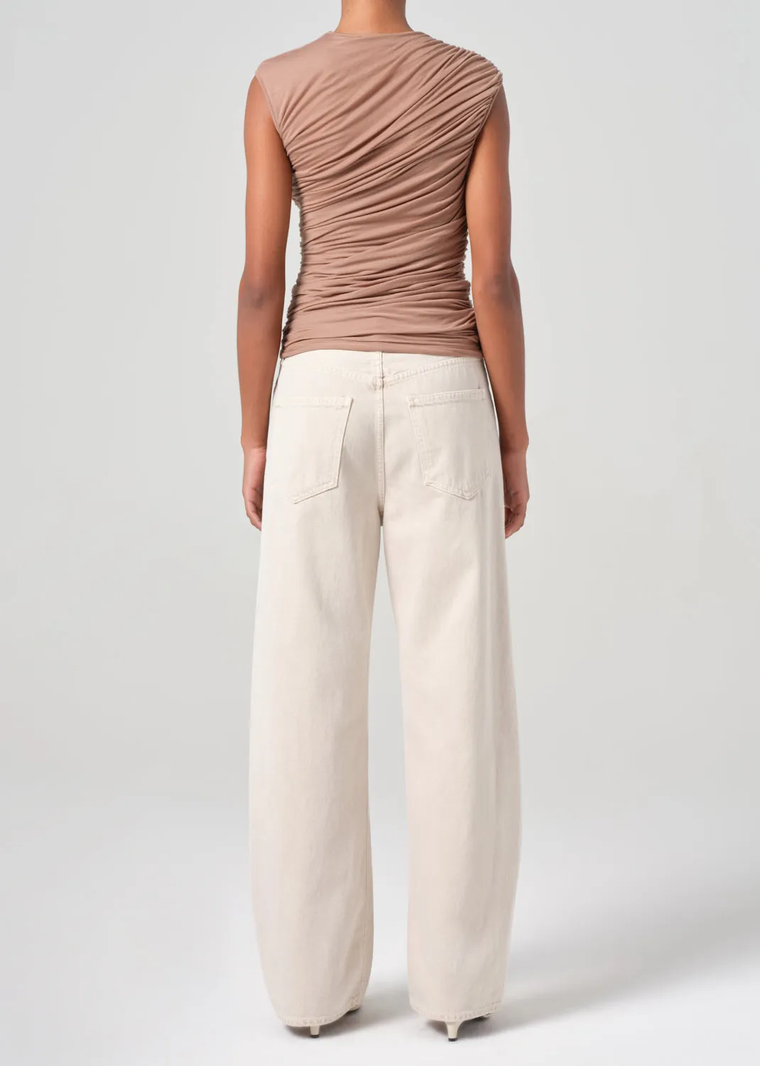 Low Curve Jean in Scone sold by Agolde product image thumbnail 3