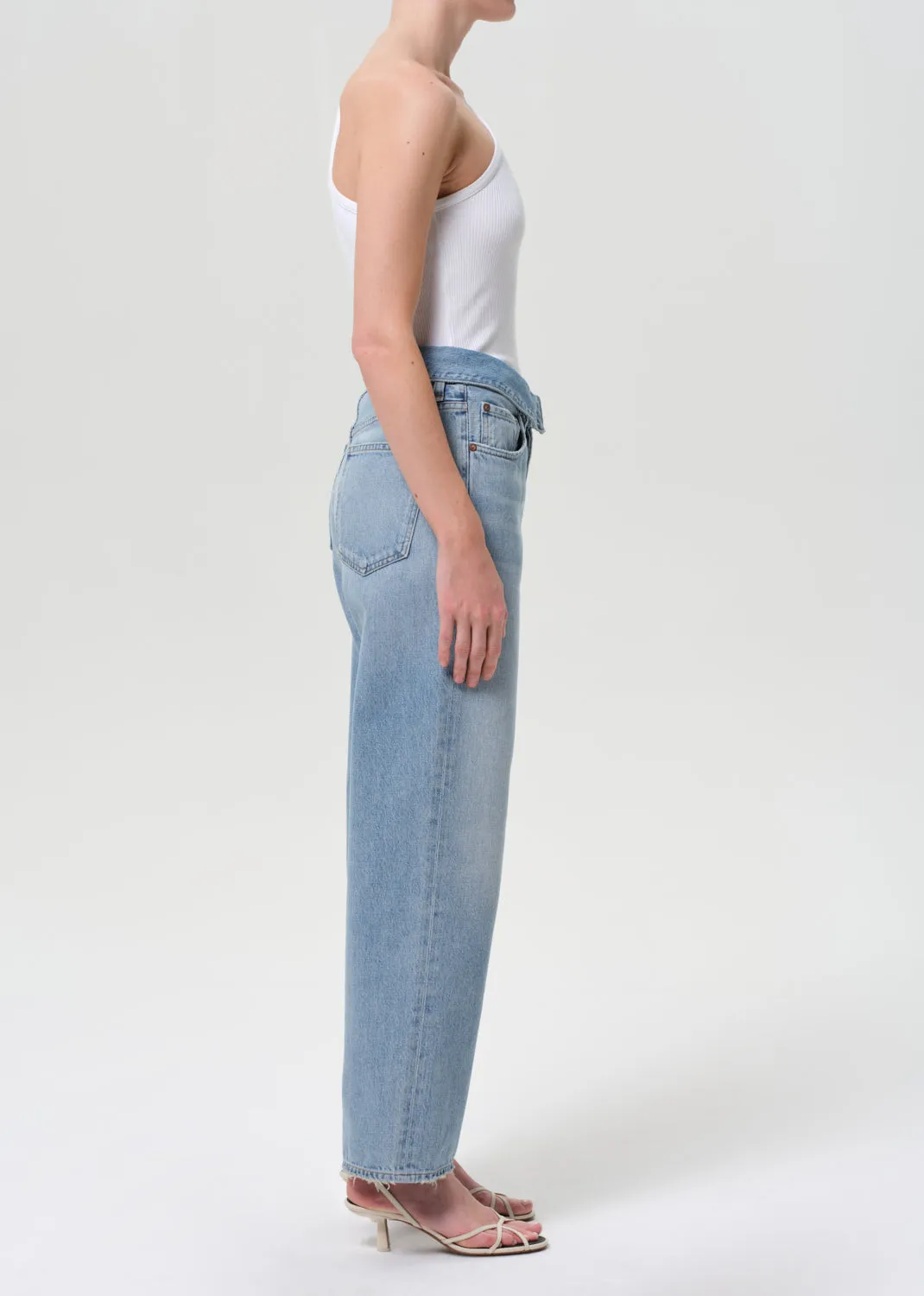 Echo Taper Jean in Syllable sold by Agolde product image thumbnail 3