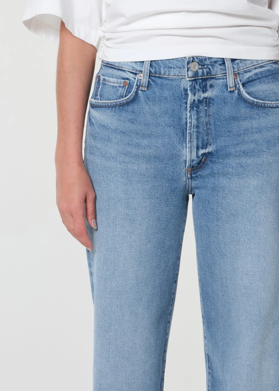 Harper Jean Petite 29" in Forum sold by Agolde product image thumbnail 5