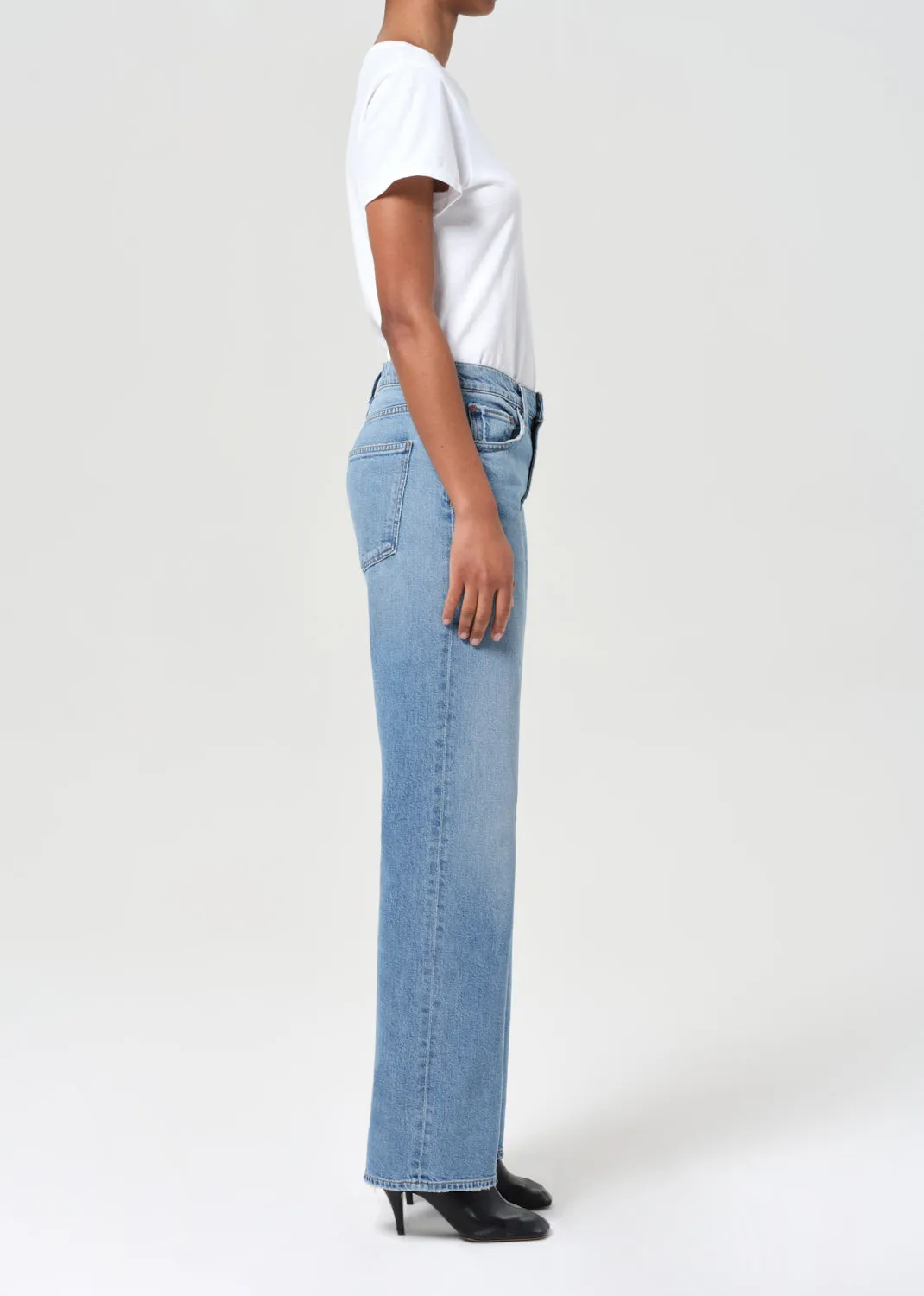 Harper Straight Jean (Comfort Stretch) in Kindle sold by Agolde product image thumbnail 3