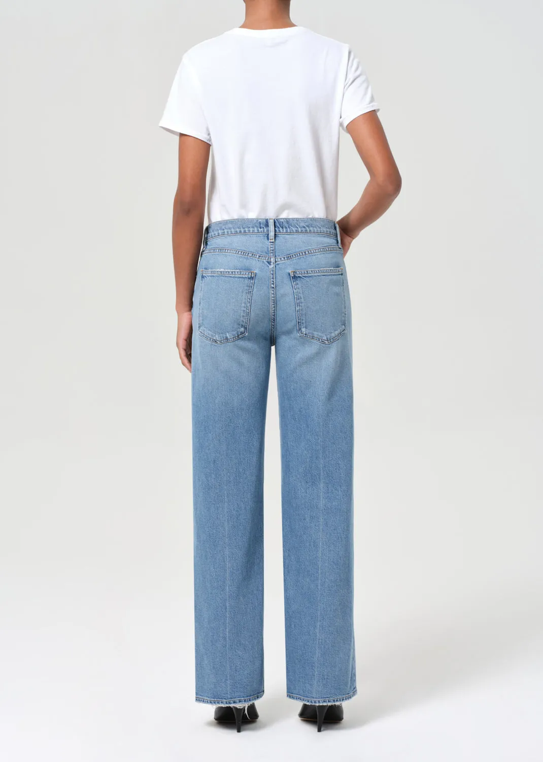 Harper Straight Jean (Comfort Stretch) in Kindle sold by Agolde product image thumbnail 2