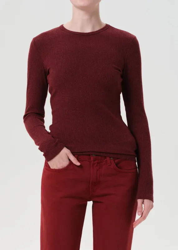 Delphi Slim Tee in Brick made by Agolde