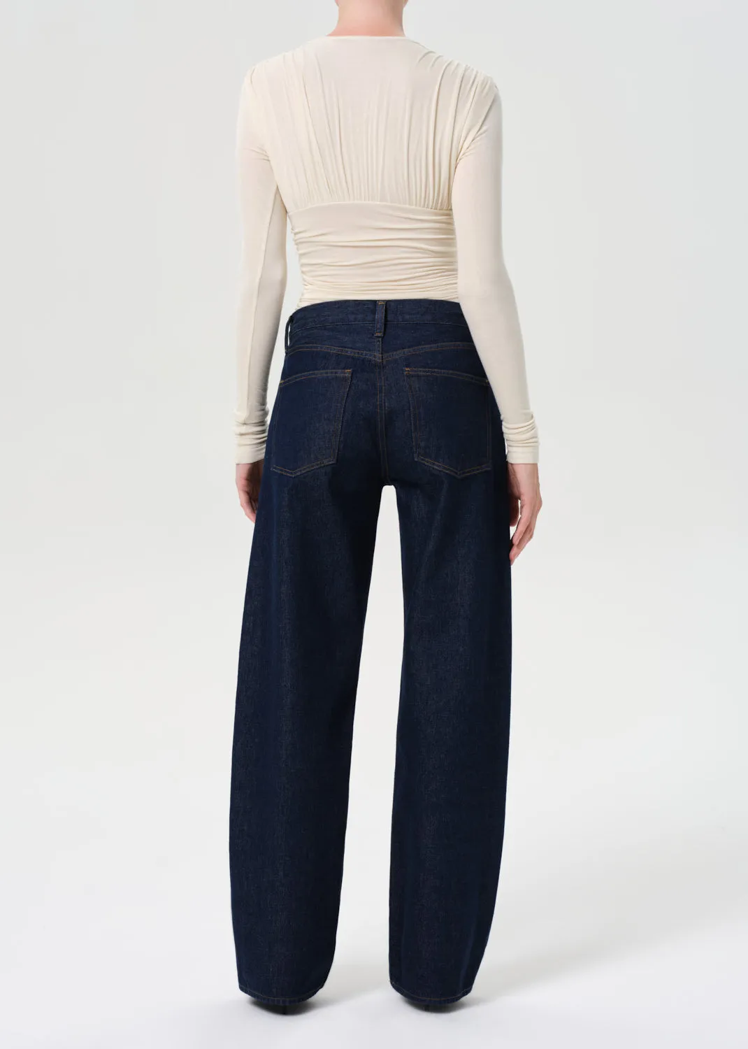 Arc Jean 32" in Rinse sold by Agolde product image thumbnail 4