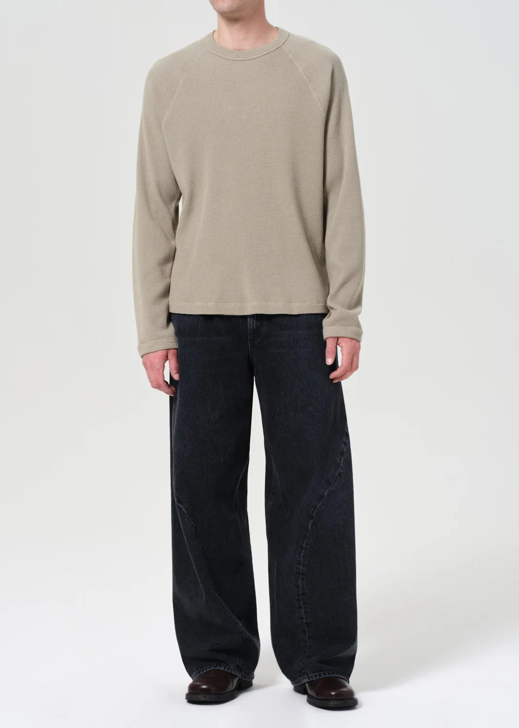 Twist Front Curve Jean in Ikon sold by Agolde product image thumbnail 2