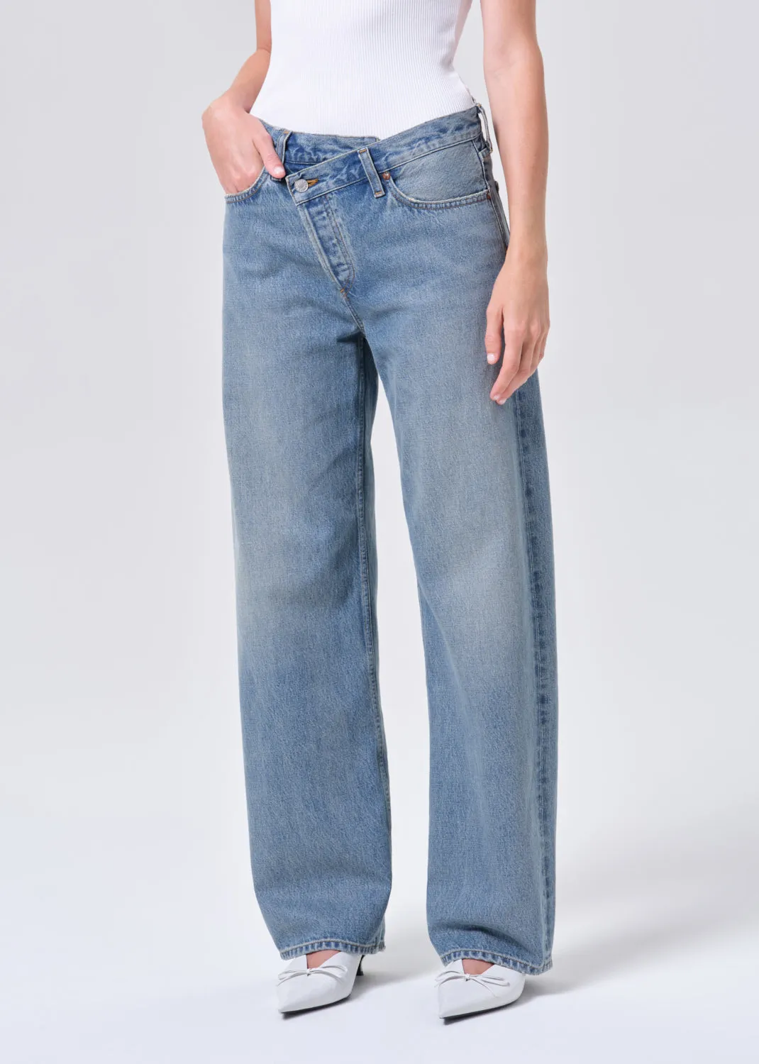 Arc Criss Cross Jean in Conclusion sold by Agolde product image thumbnail 4