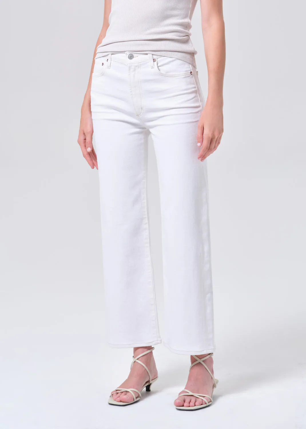 Harper Crop Jean (Comfort Stretch) in White Wash sold by Agolde product image thumbnail 4