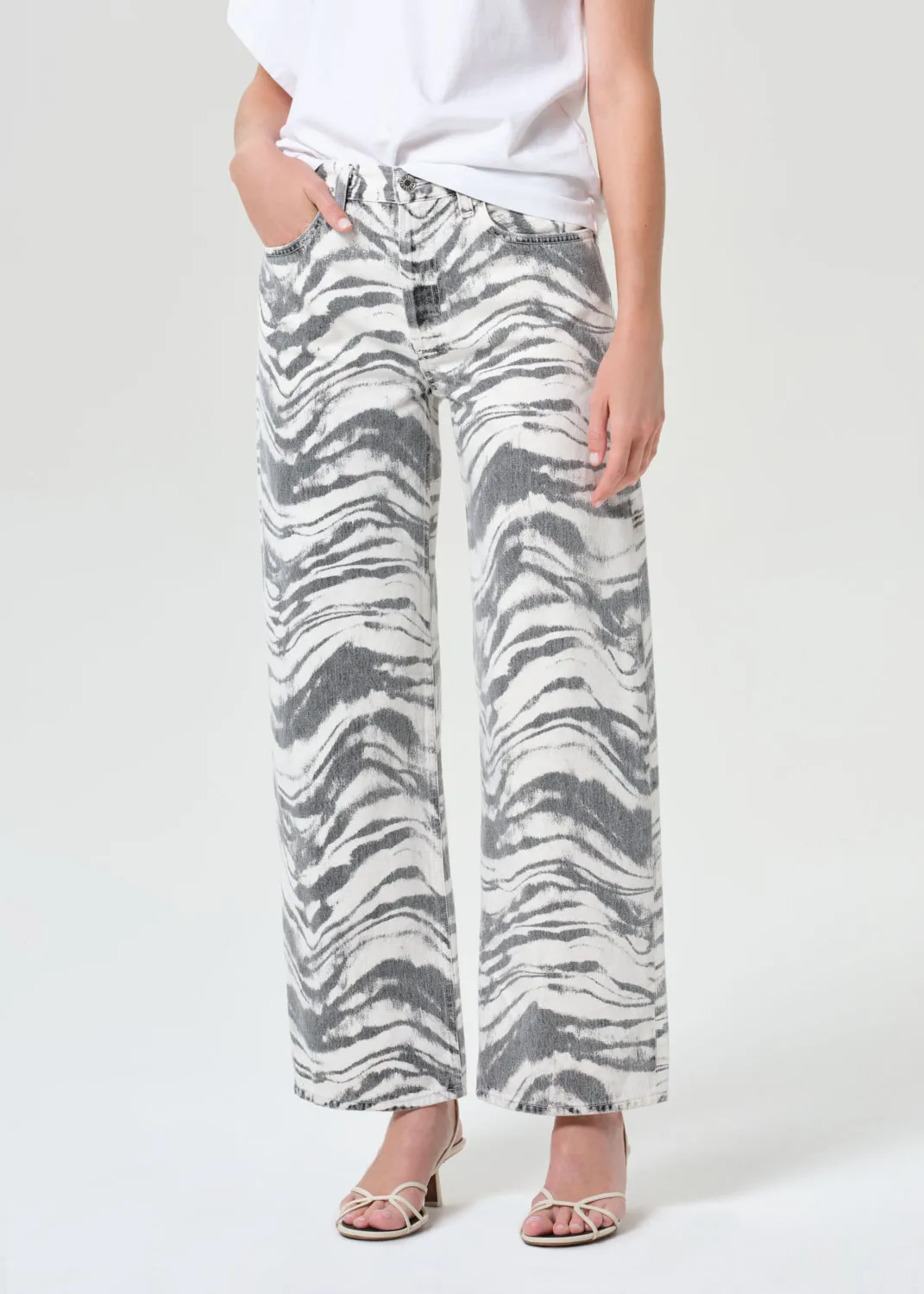 Arc Jean 32" in Quiver sold by Agolde product image thumbnail 4