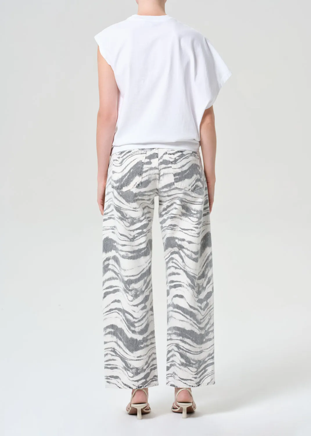 Arc Jean 32" in Quiver sold by Agolde product image thumbnail 2