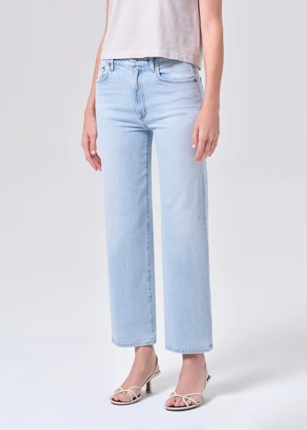 Harper Crop Jean (Weightless Stretch) in Flaunt sold by Agolde product image thumbnail 5