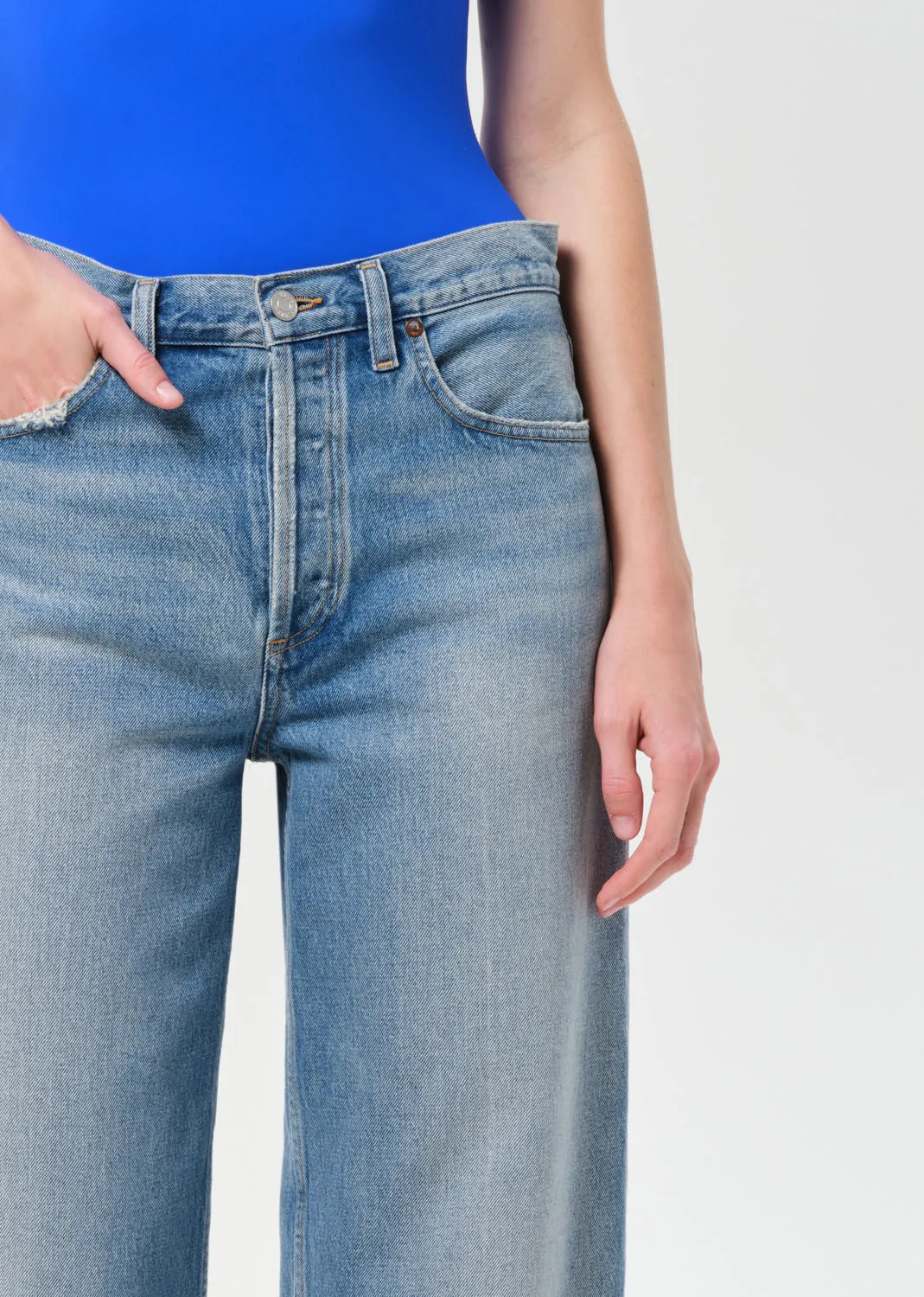 Arc Jean Petite 27" in Brink sold by Agolde product image thumbnail 5