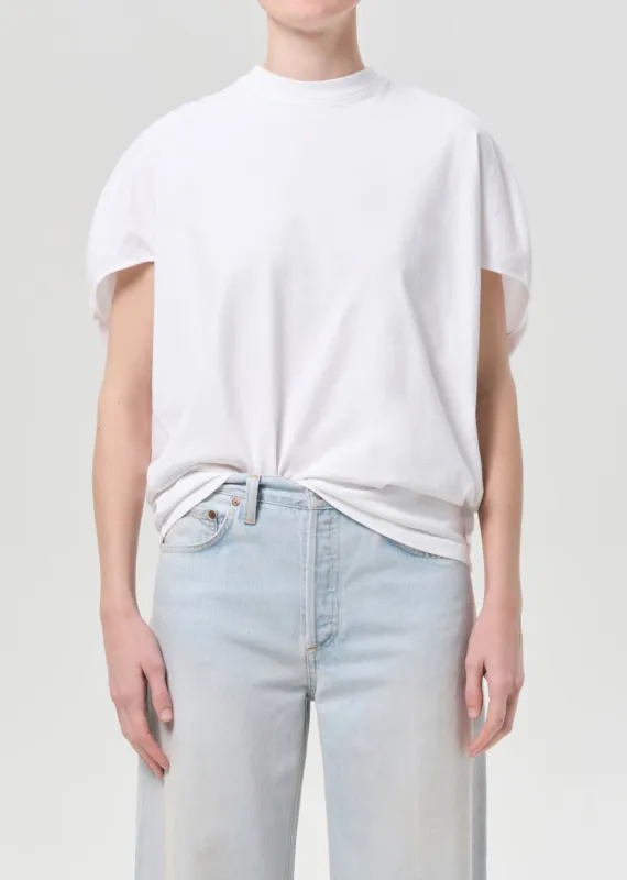 Souline T-Shirt in White made by Agolde