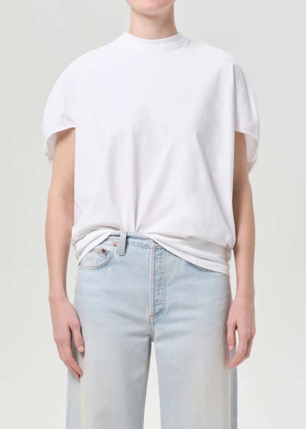 Souline T-Shirt in White sold by Agolde