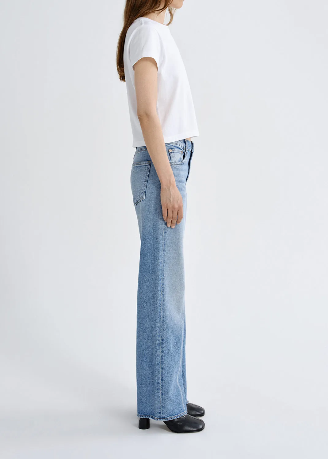Harper Straight Jean (Weightless Stretch) in Outlook sold by Agolde product image thumbnail 3