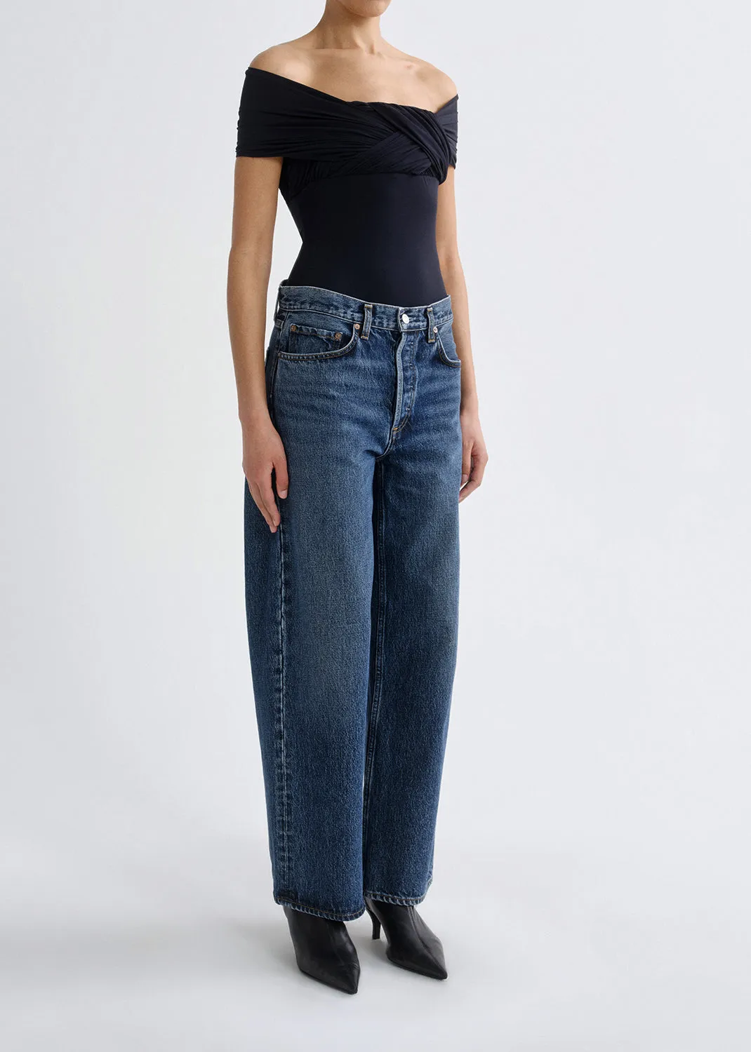 Arc Jean 29" in Shortwave sold by Agolde product image thumbnail 2