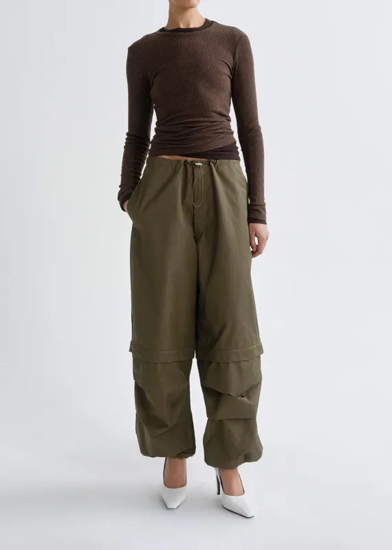 Coulson Parachute Pant in Willow made by Agolde