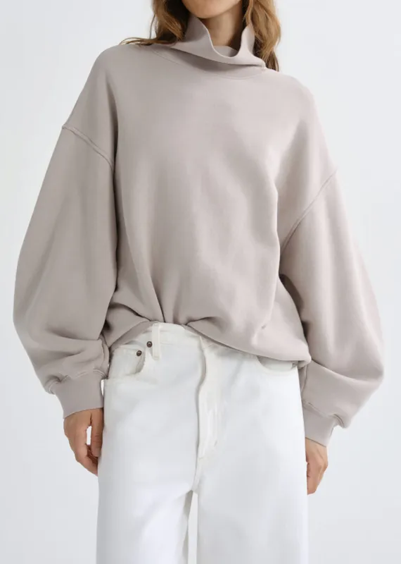 Jenning Sweatshirt in Quartz made by Agolde