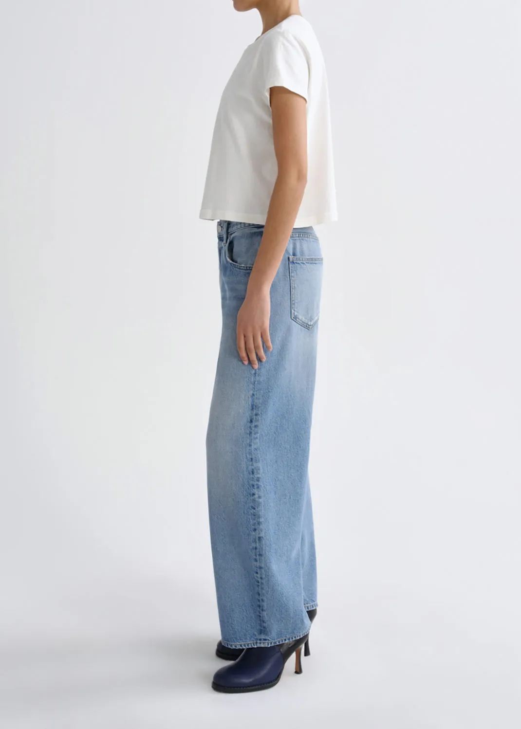Low Curve Crop Jean (Flyweight) in Chord sold by Agolde product image thumbnail 3